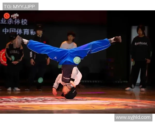 重庆街舞队的速度与激情探讨街舞文化的魅力与挑战